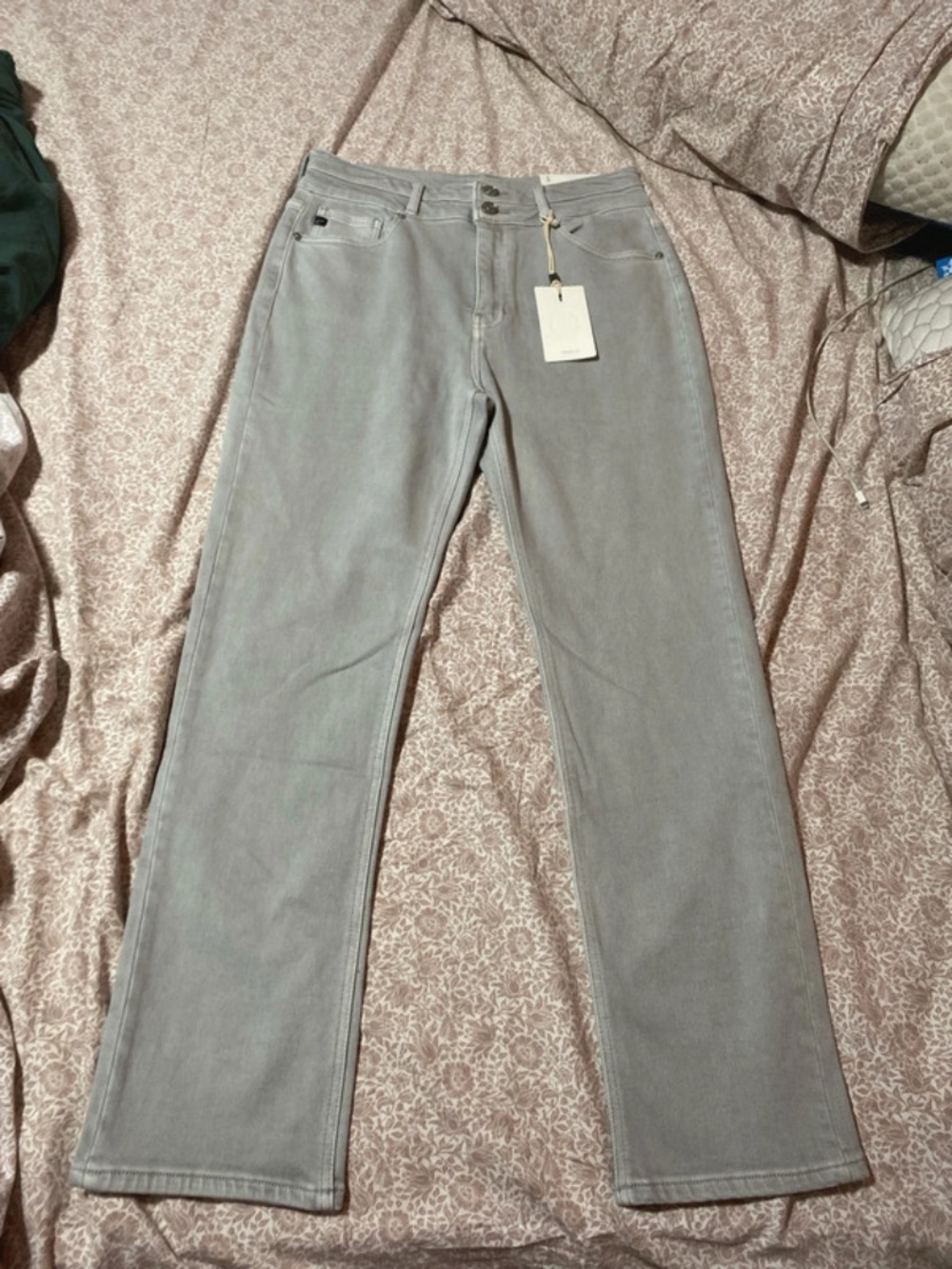 KanCan Light Gray Straight Leg Jeans